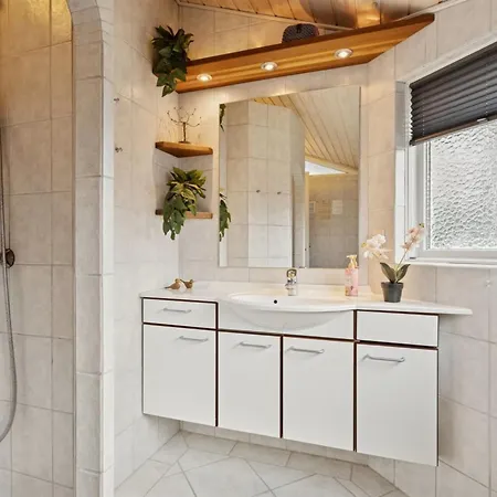 Сasa de vacaciones Therkil - 50m From The Sea By Interhome Børkop